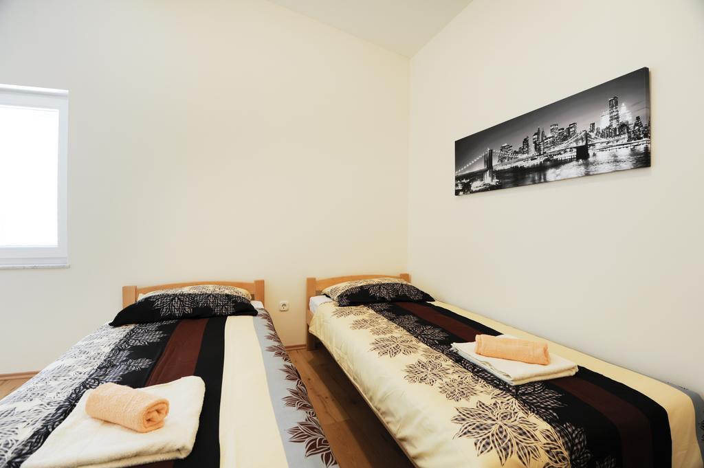 Apartment Jaz Bibinje Rom bilde